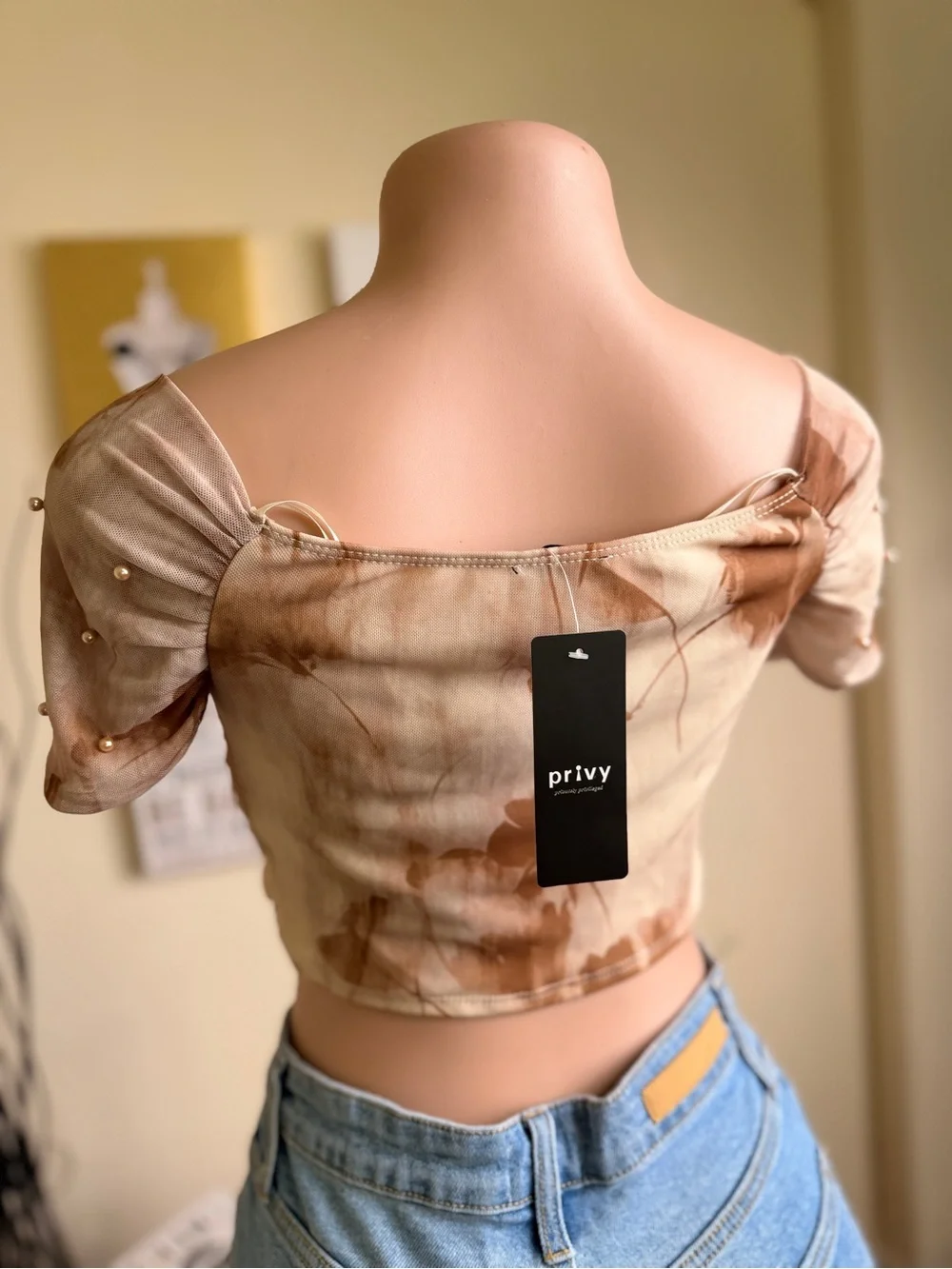 privy Beige & Brown Tie-Dye Off-Shoulder Pearl Sleeve Crop Top